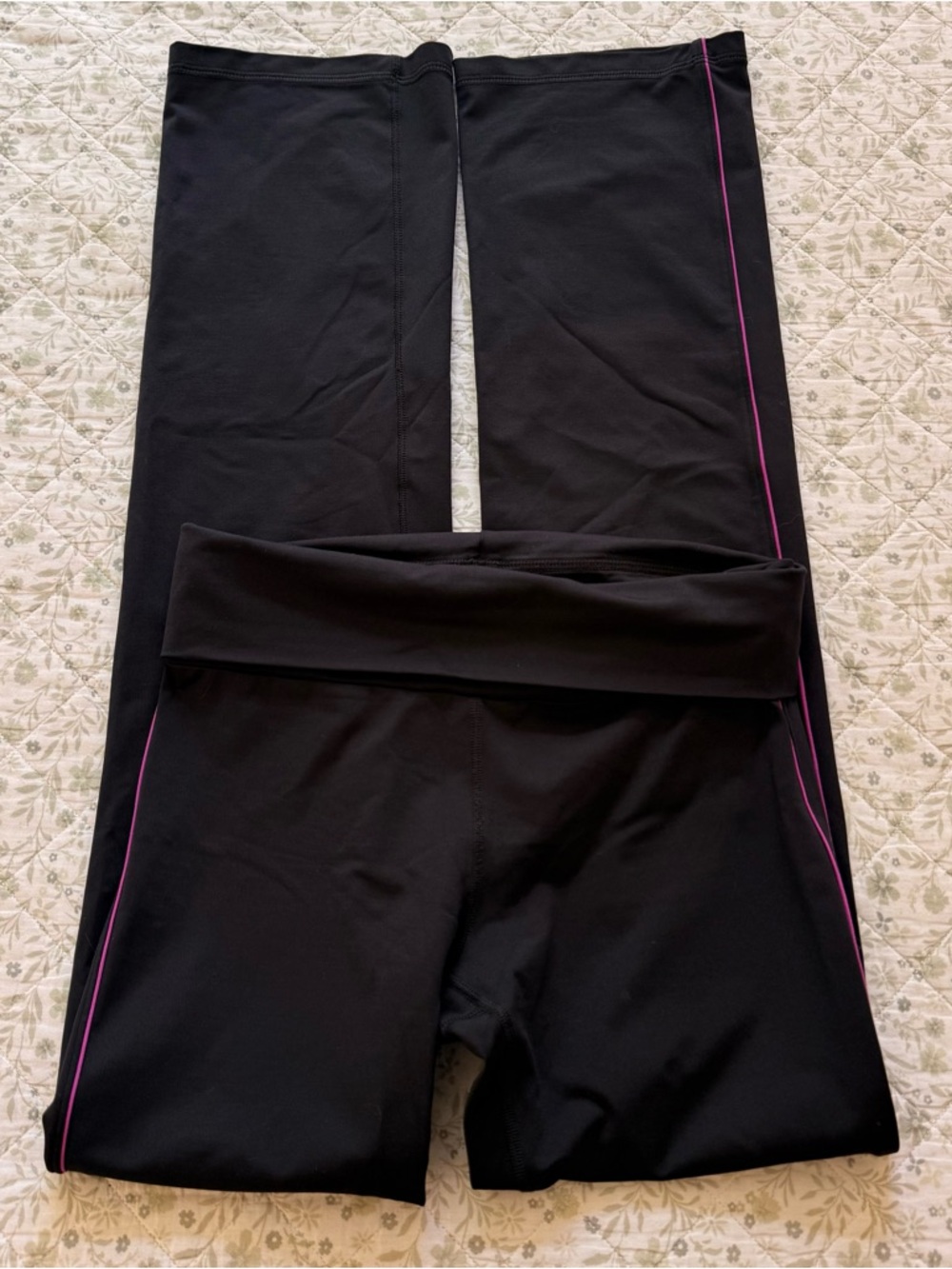 Black & pink yoga pants fold overs with small flare